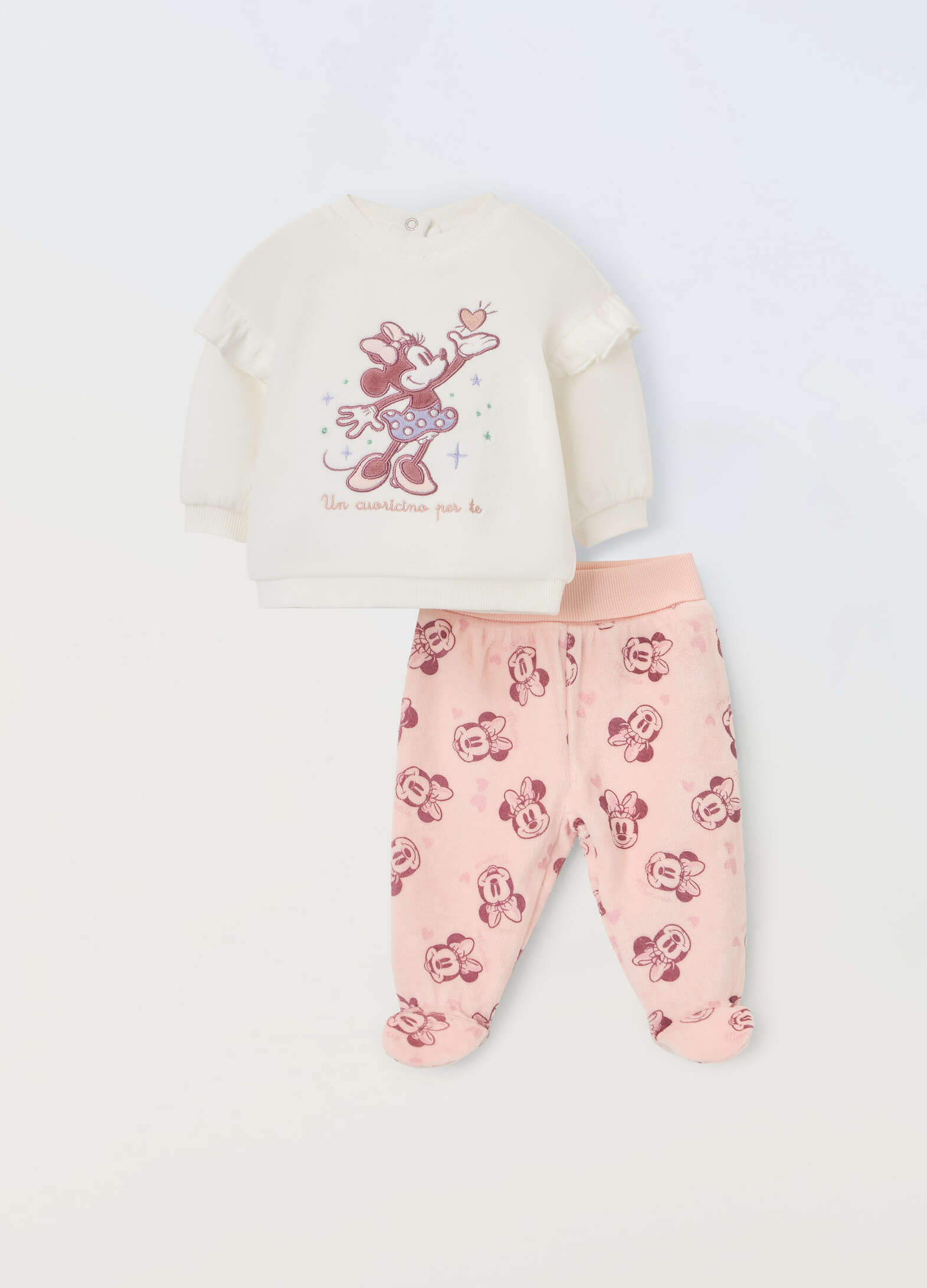 Velour set with ruffles for newborns